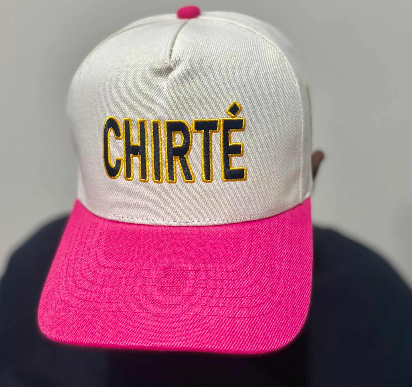 Chirté pink hat